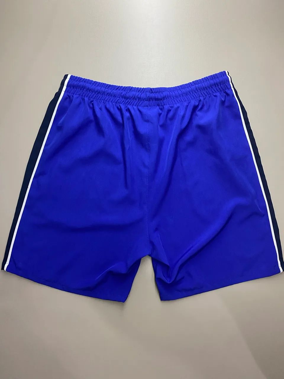 Bermuda Tactel Azul Royal  - Foto 3