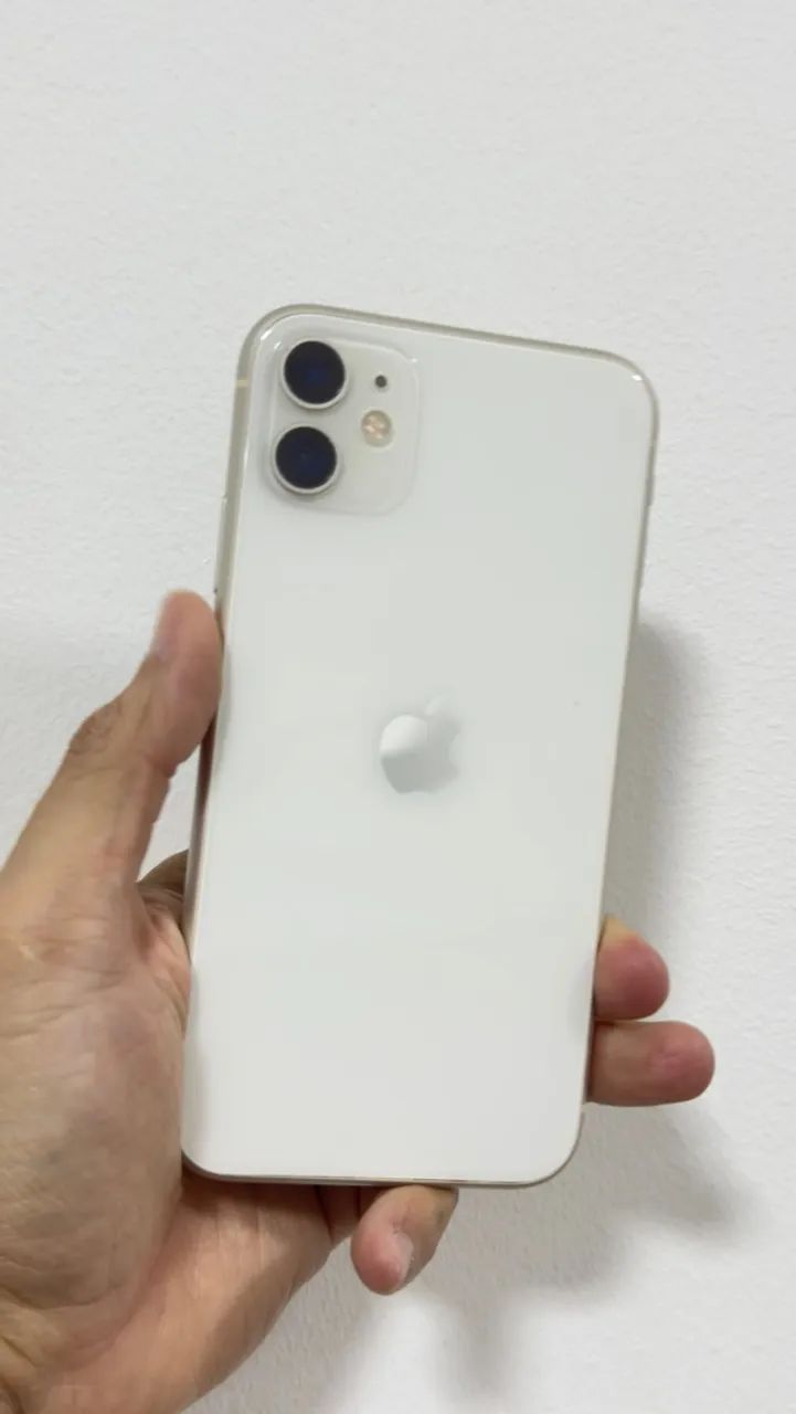 Vendo IPhone 11, 128gb, super conservado 