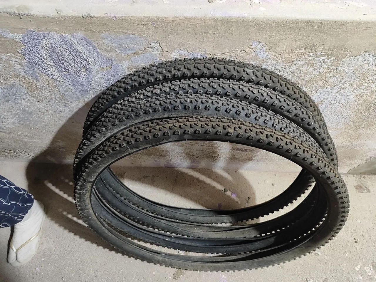 4 pneus Aro 29 com cravo  - Foto 2