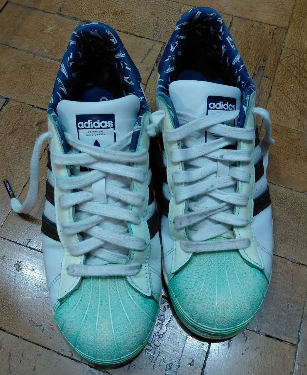 Tênis Adidas original Superstar 40