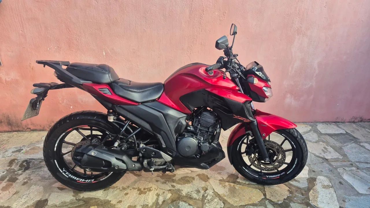 Fazer 250 cil. 