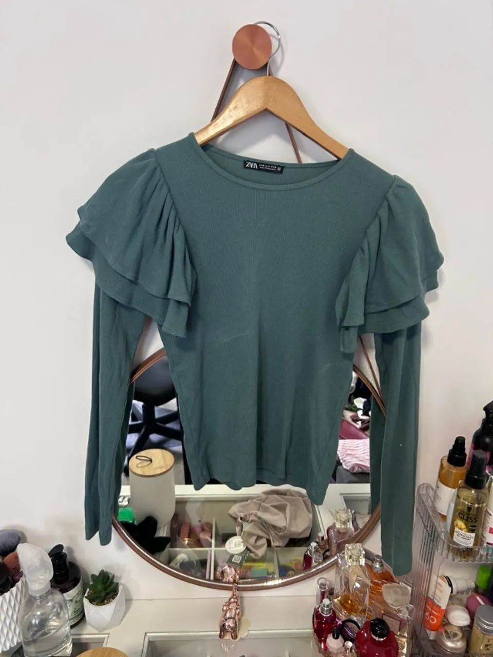 blusa zara verde sem uso m - Foto 2