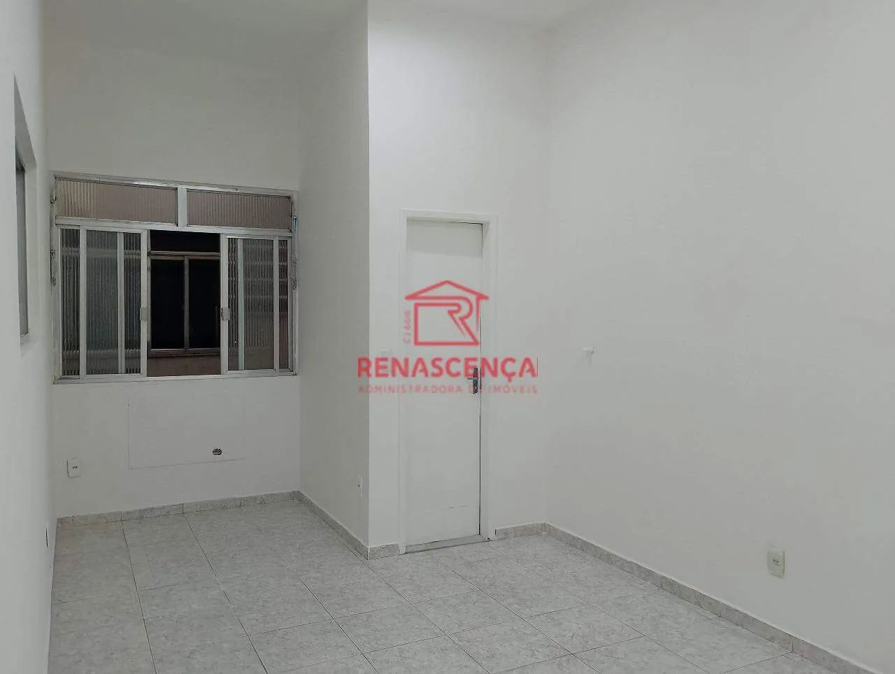 Sala Comercial no Riachuelo.