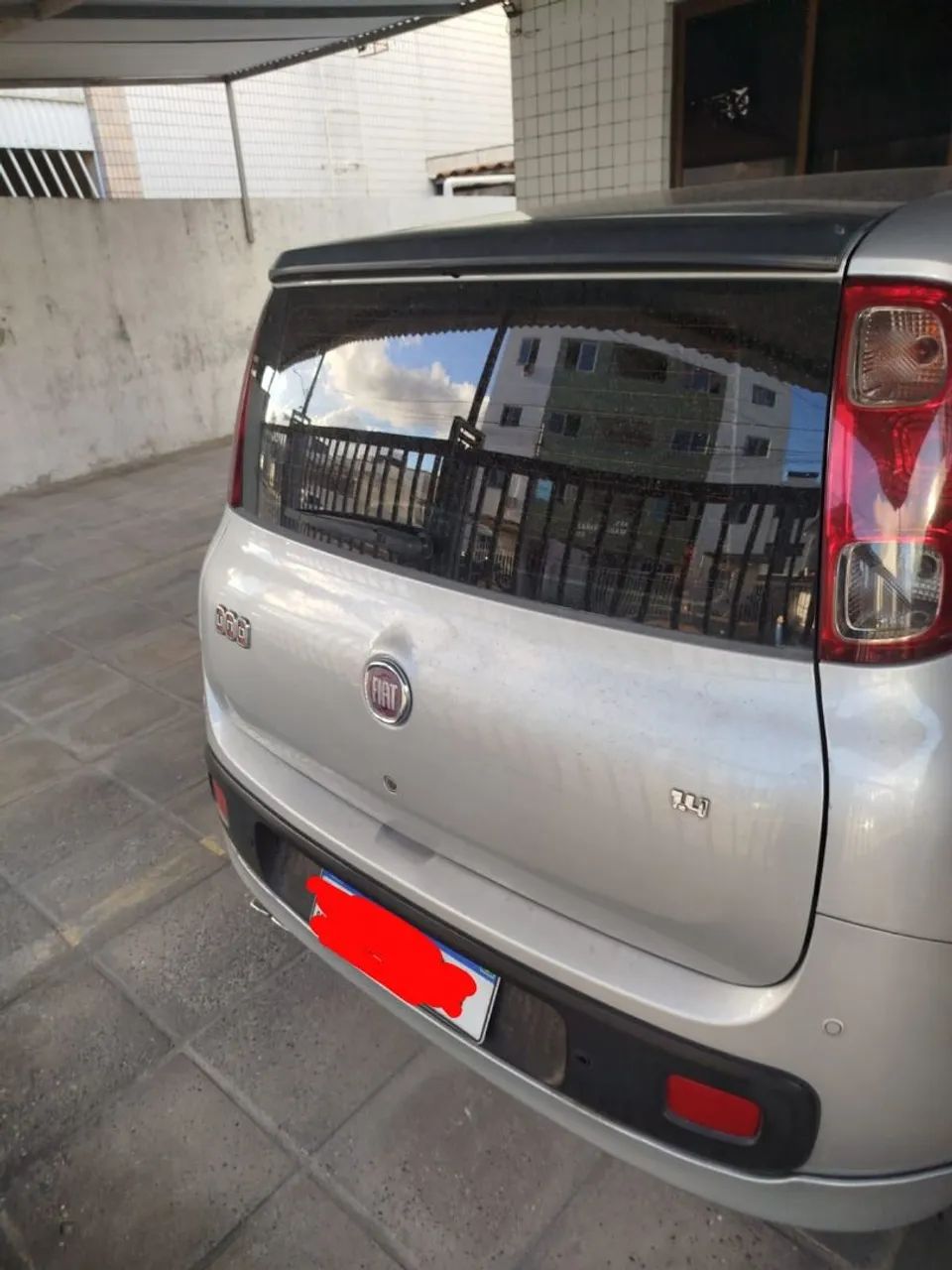 Fiat Uno Sporting 1.4 EVO Fire Flex 8V 4P 2012 - Foto 2