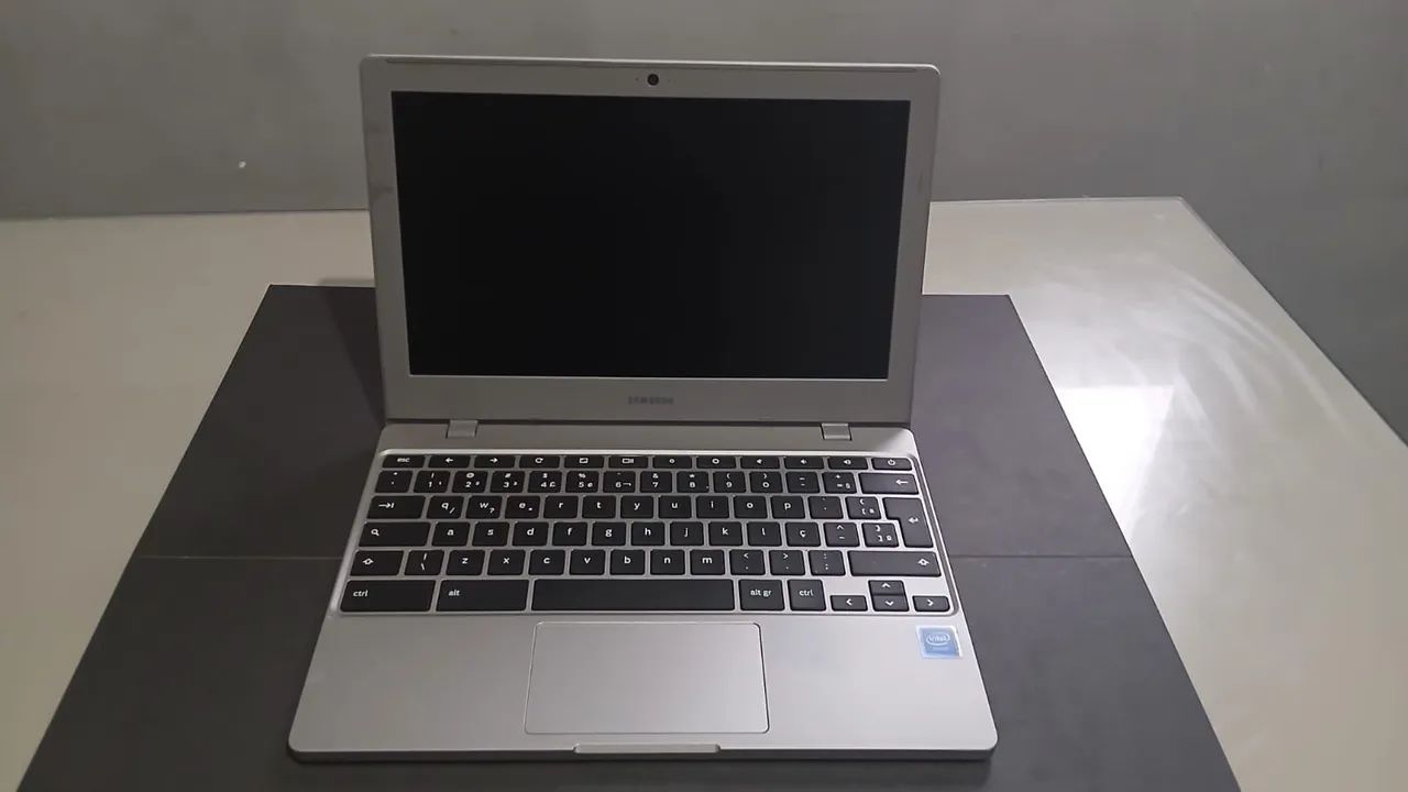 Notebook Samsung Chromebook 4+ carregador original 