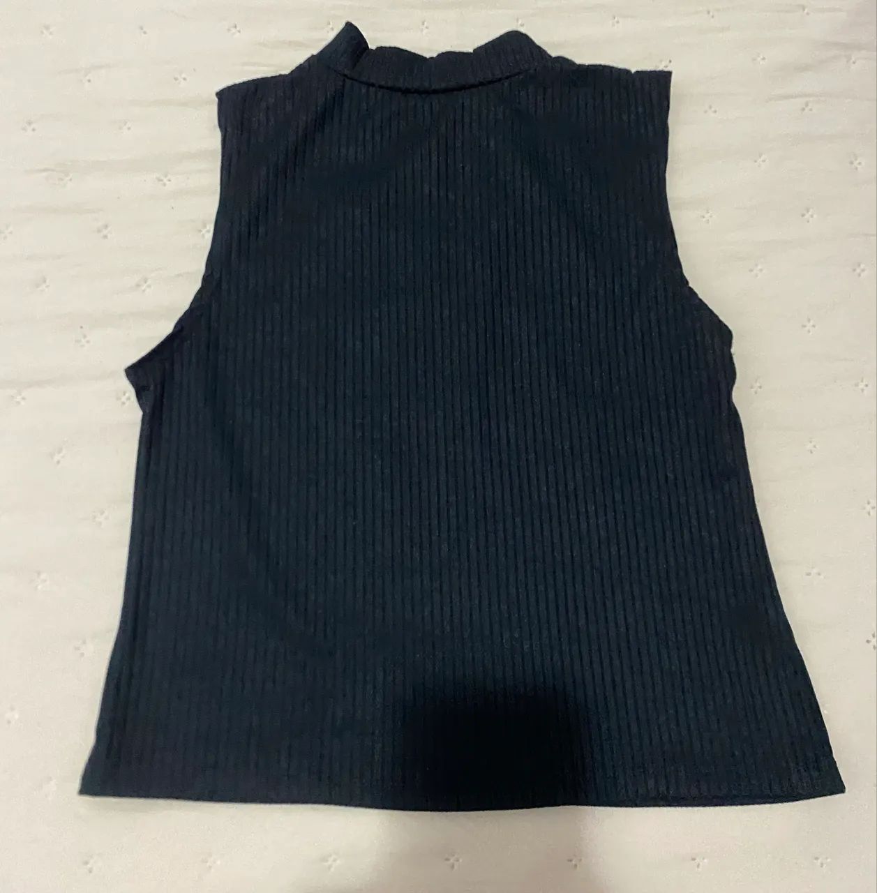 Blusa preta - Tamanho P - Nova  - Foto 2