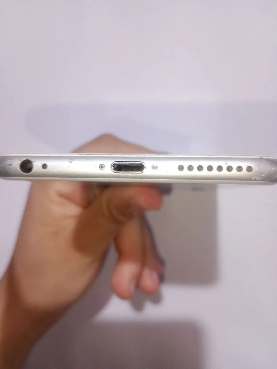  iPhone 6s (entrada de bateria danificada) - Foto 5