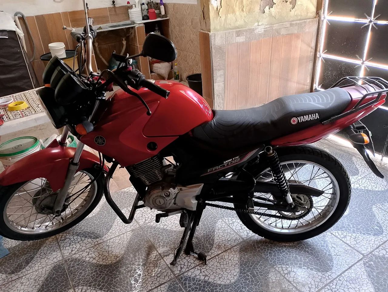 Moto Yamaha 125 factor 