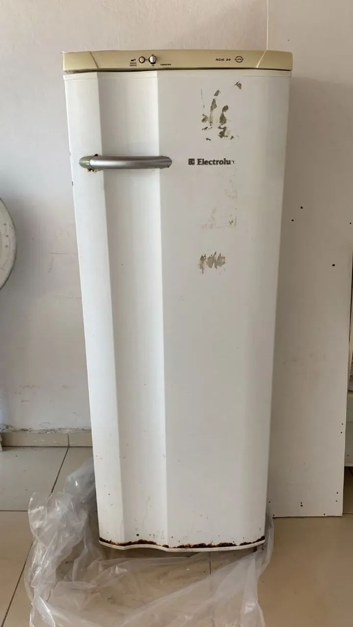 Vendo Geladeira