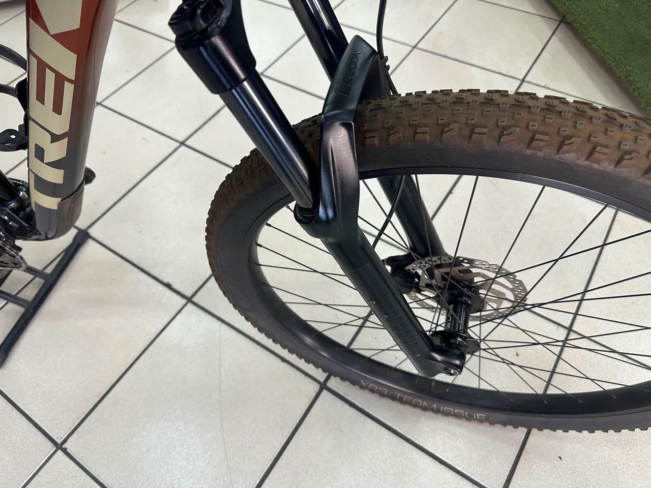BICICLETA TREK TOP FUEL T19  - Foto 2