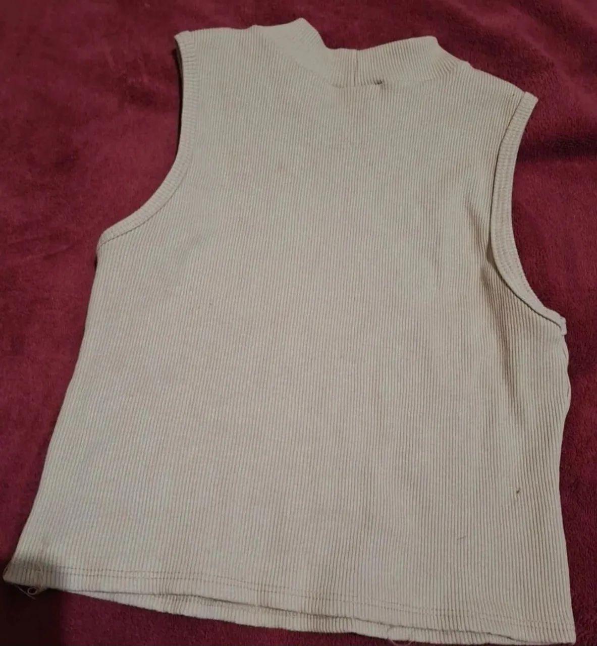 Blusa Regata Canelada Gola Alta Bege