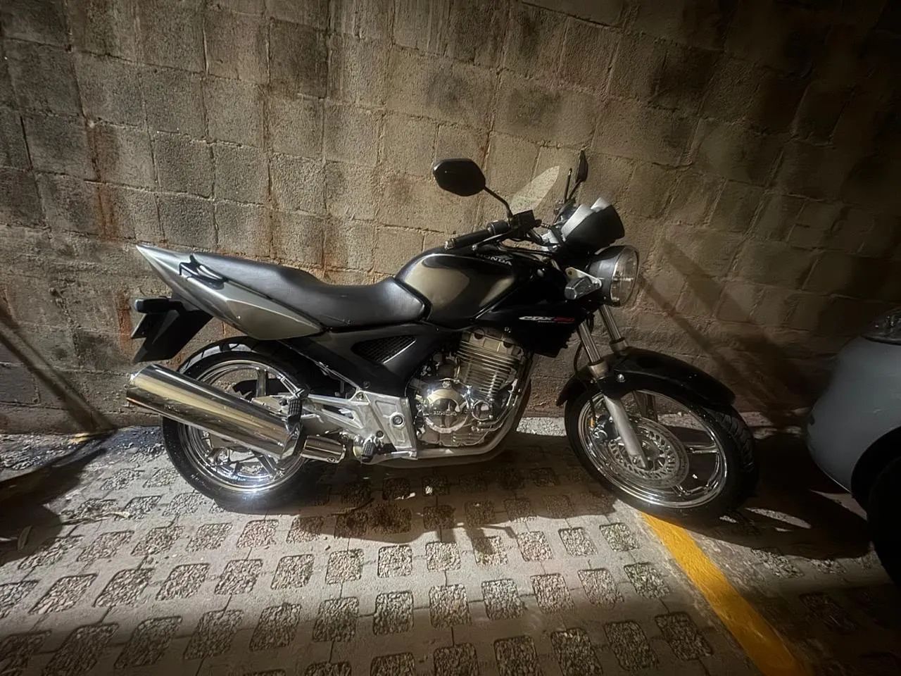 Honda tuwister conservada  - Foto 4
