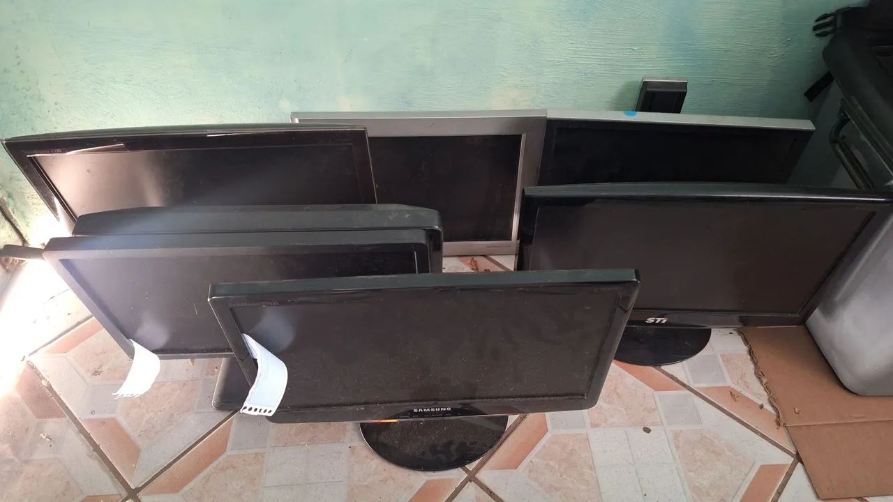 Lote de Monitores - Samsung, aoc, dell, sti - Foto 2