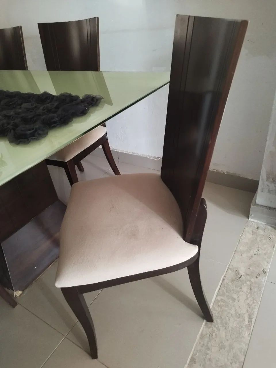 6 cadeiras em madeira para mesa de jantar - Foto 3