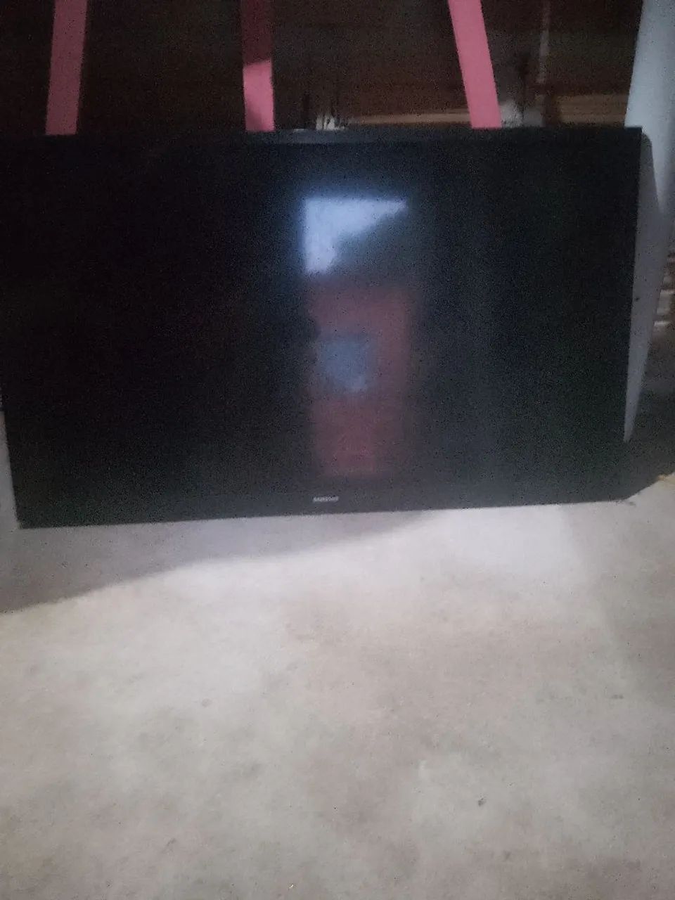 Vende-se tv pra conserto - Foto 2