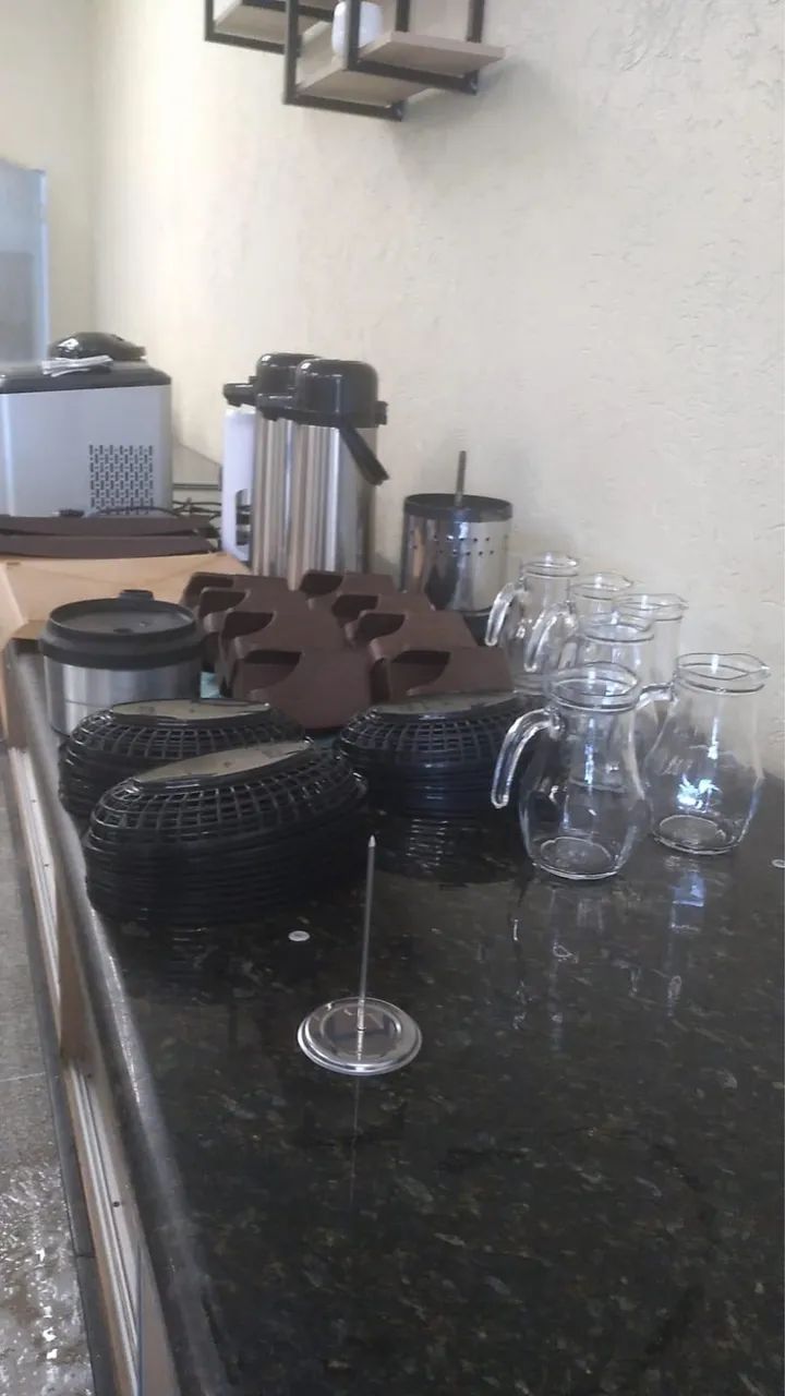 Fechando restaurante/padaria - Venda de Móveis, Utensílios e Equipamentos - Foto 3