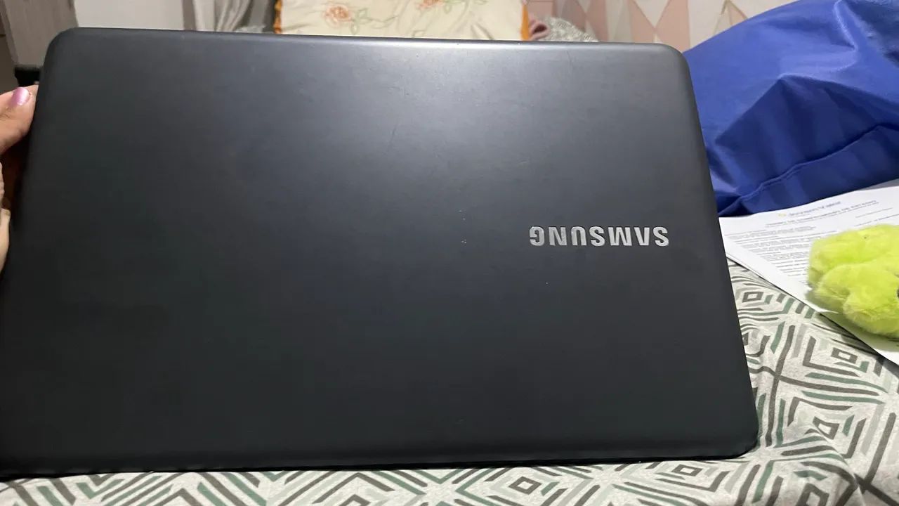 VENDO NOTEBOOK WINDOWS 10 Samsung 
