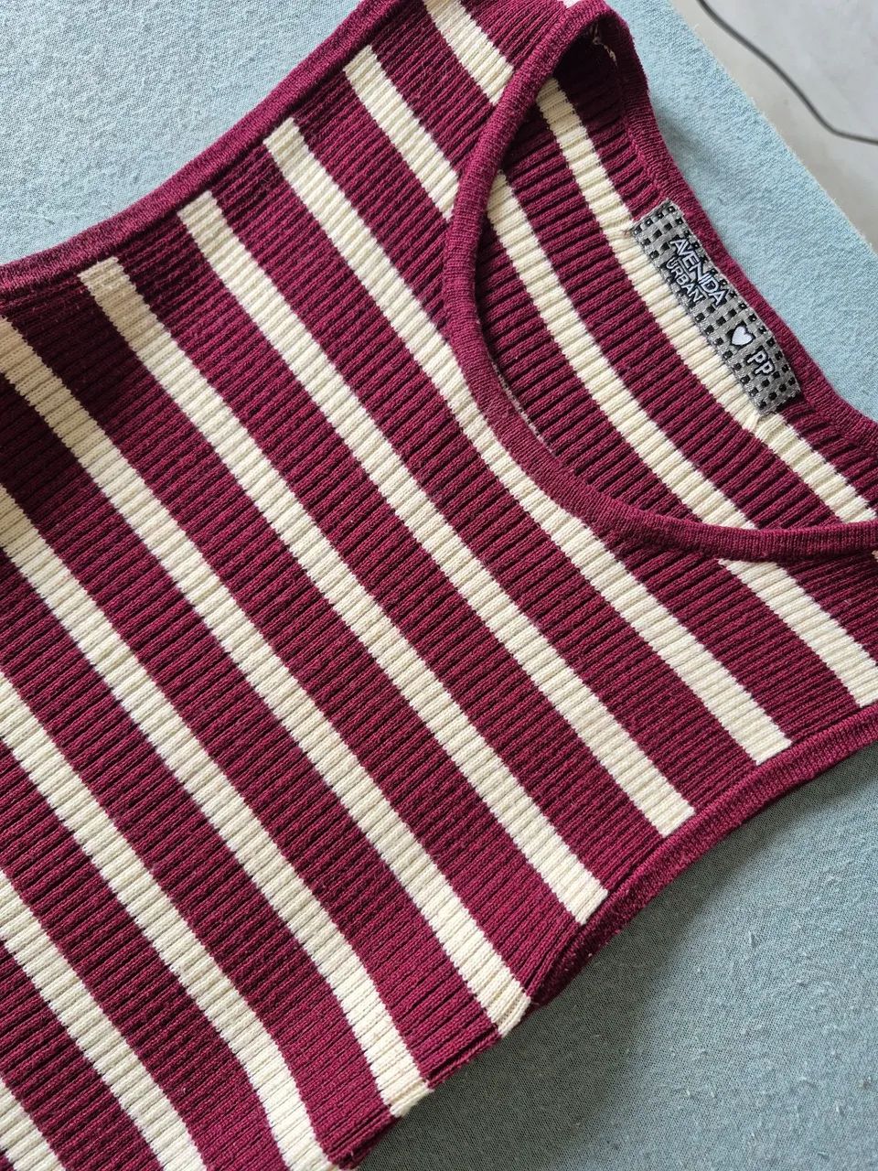 Vestido canelado tricot