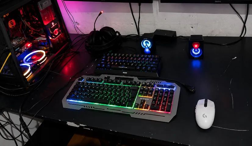 PC Gamer Completo + Mesa + 2 Monitores - Foto 5