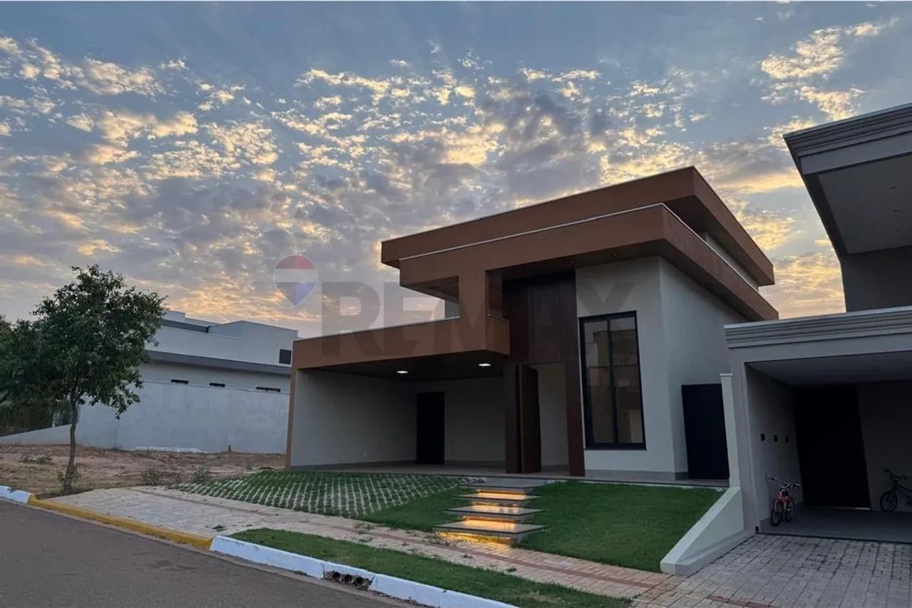 Casa de Luxo na Vila Toscana, Rondonópolis