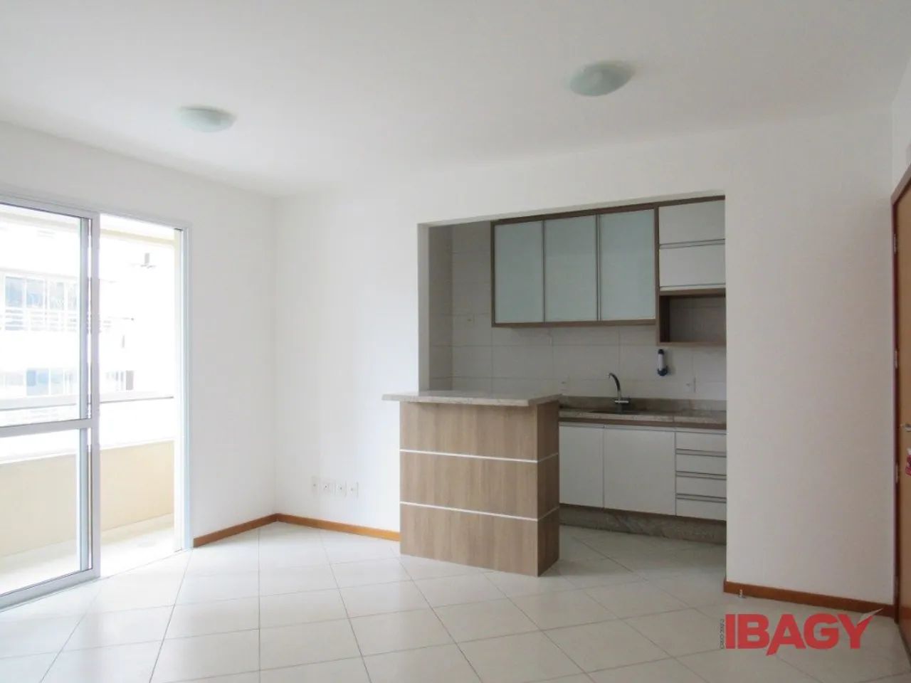 Excelente Apartamento 2 dormitório(s) em Agronômica - Florianópolis - Foto 3