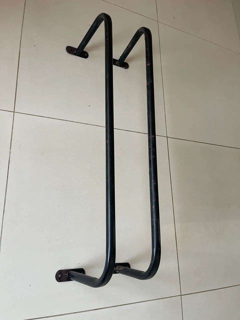 Arara de Parede 