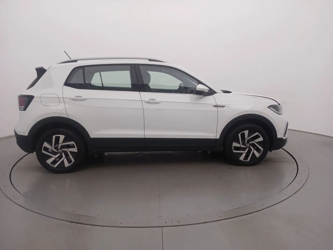 Volkswagen T-Cross Highline 1.4 TSI Flex 16V 5P AUT, foto 6 de 18