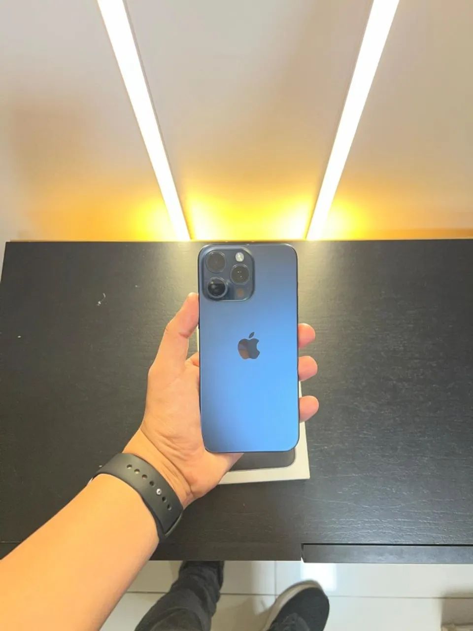 iPhone 15 Pro Max - 512 GB - Foto 3