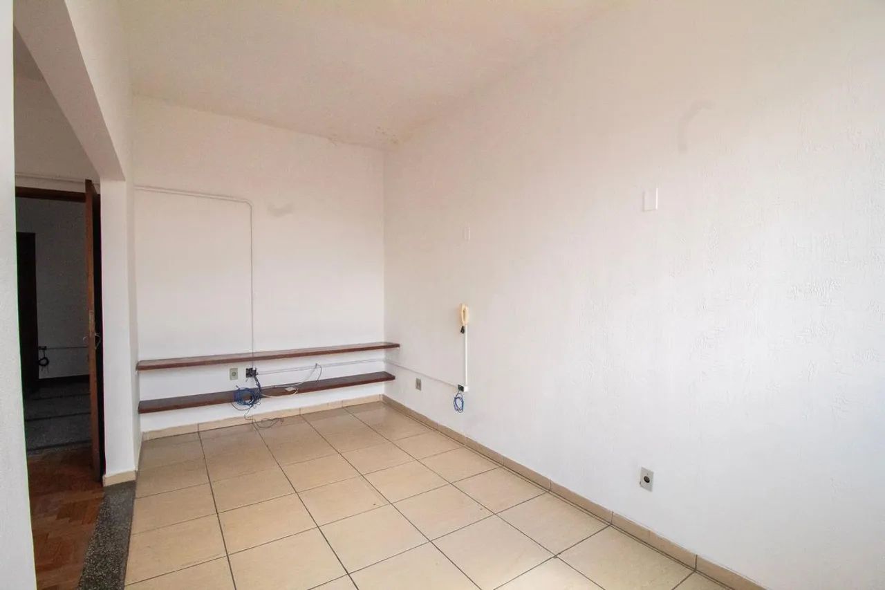 Apartamento à Venda - Barroca, 3 Quartos, 150 m2