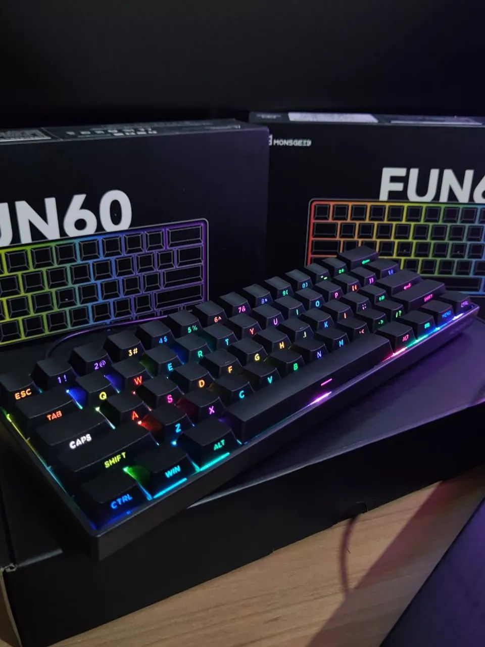 Teclado Fun 60 PRO Magnético 8K Hz ARGB (Novo) - Periféricos e