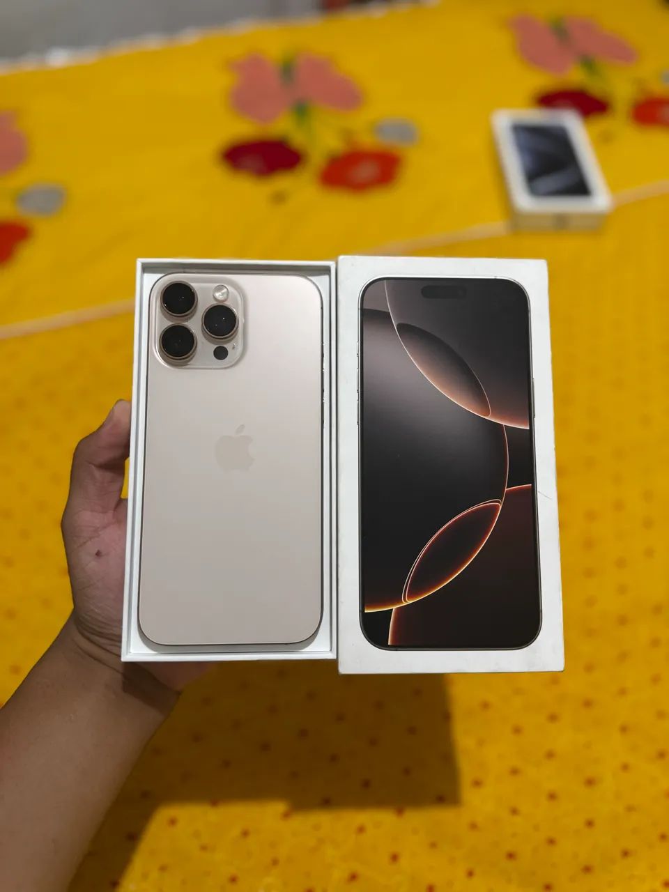 iPhone 16 pro Max 256GB desert titanium 256gb com caixa original