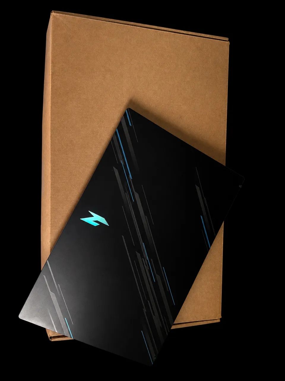 Nitro V15 - Foto 2