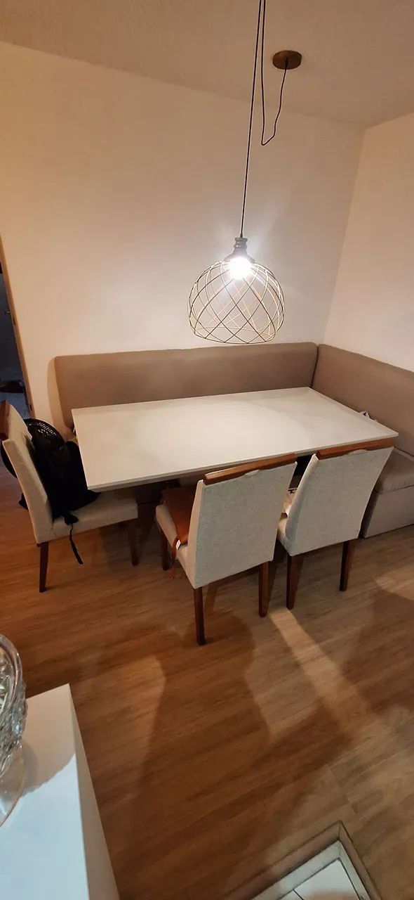 Elegante mesa de jantar 