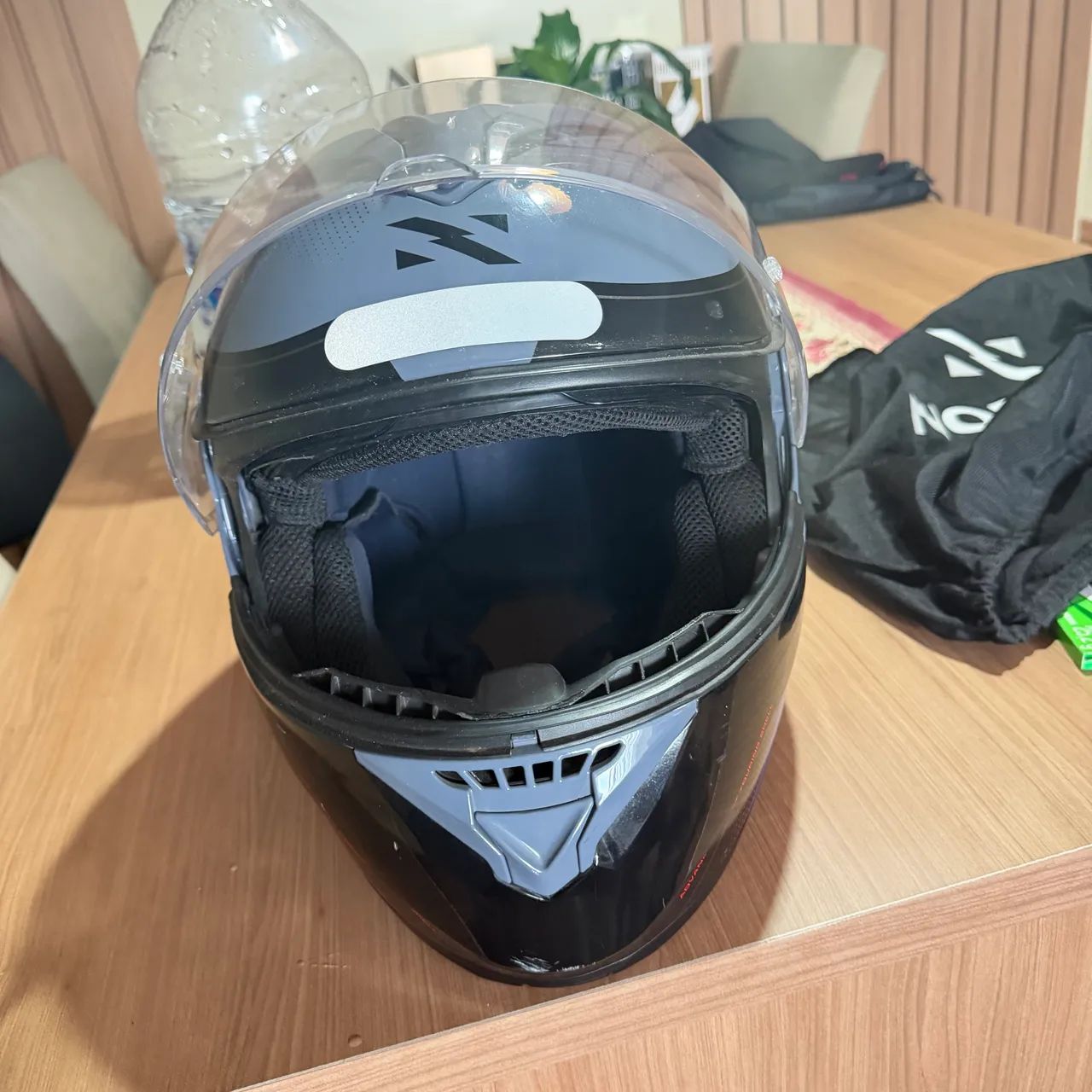 Capacete norisk robocop tamanho 60 - Foto 2