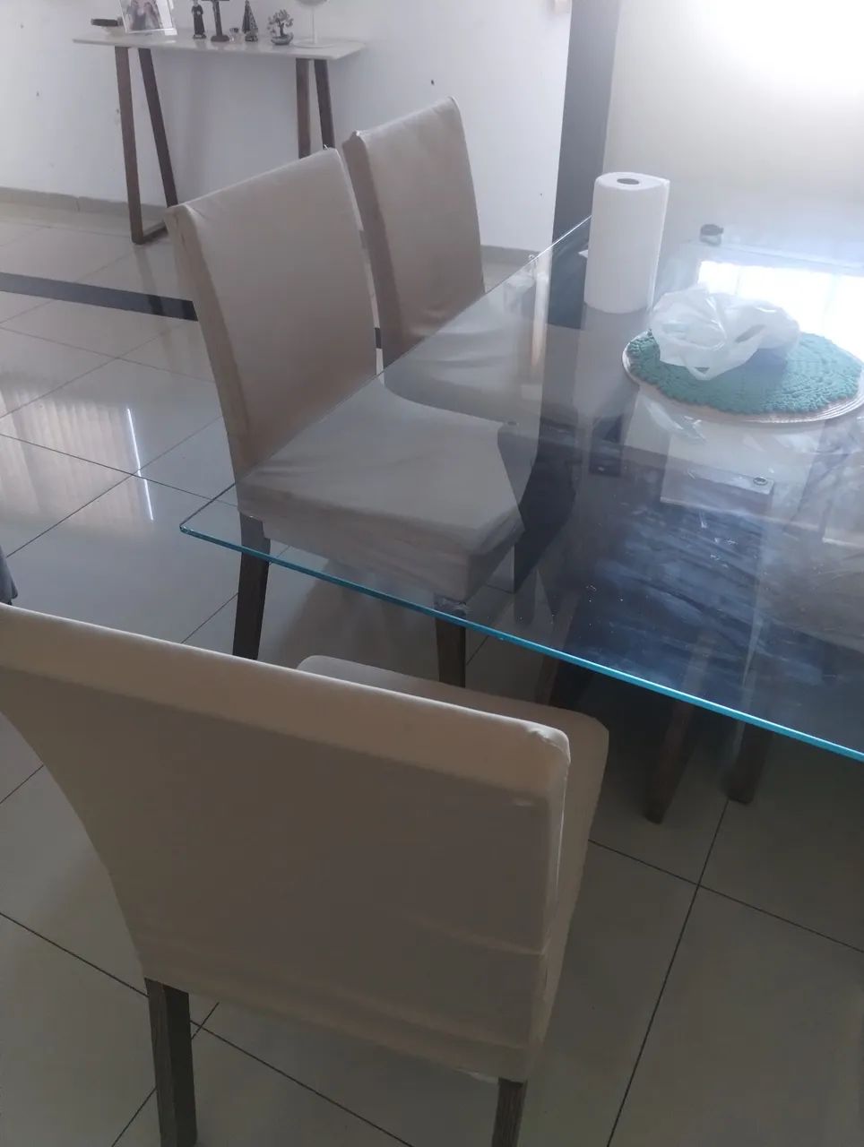 Vendo seis cadeiras, usadas e precisam de reforma  - Foto 2