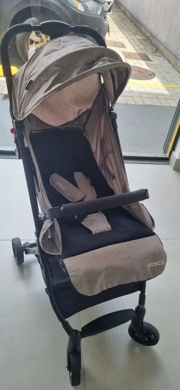Carrinho de Bebê Cosco