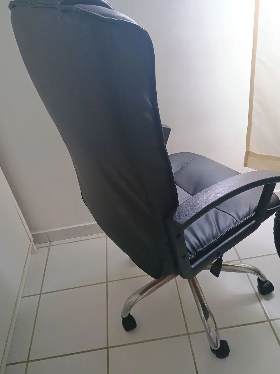 Cadeira escritório  - Foto 2