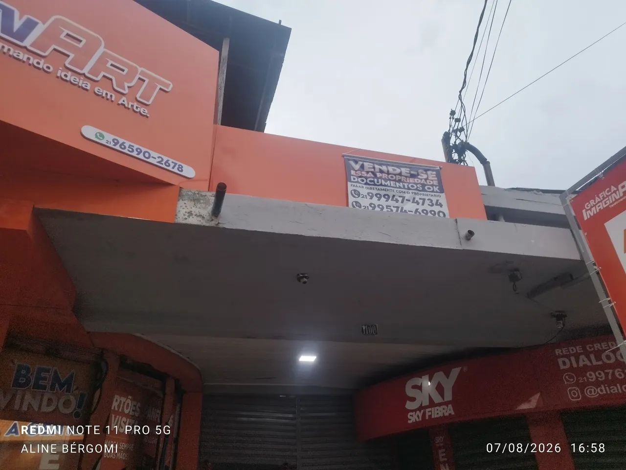 Vendo galeria com 6 lojas 1 kitnet e espaço bem amplo