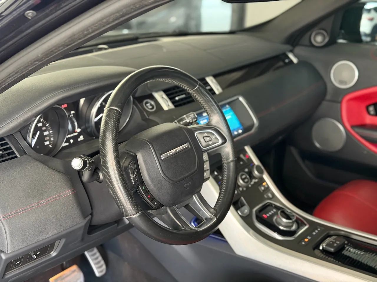 Land Rover Range Rover Evoque SI4 HSE Dynamic 2.0 Aut. 2017 - Foto 5