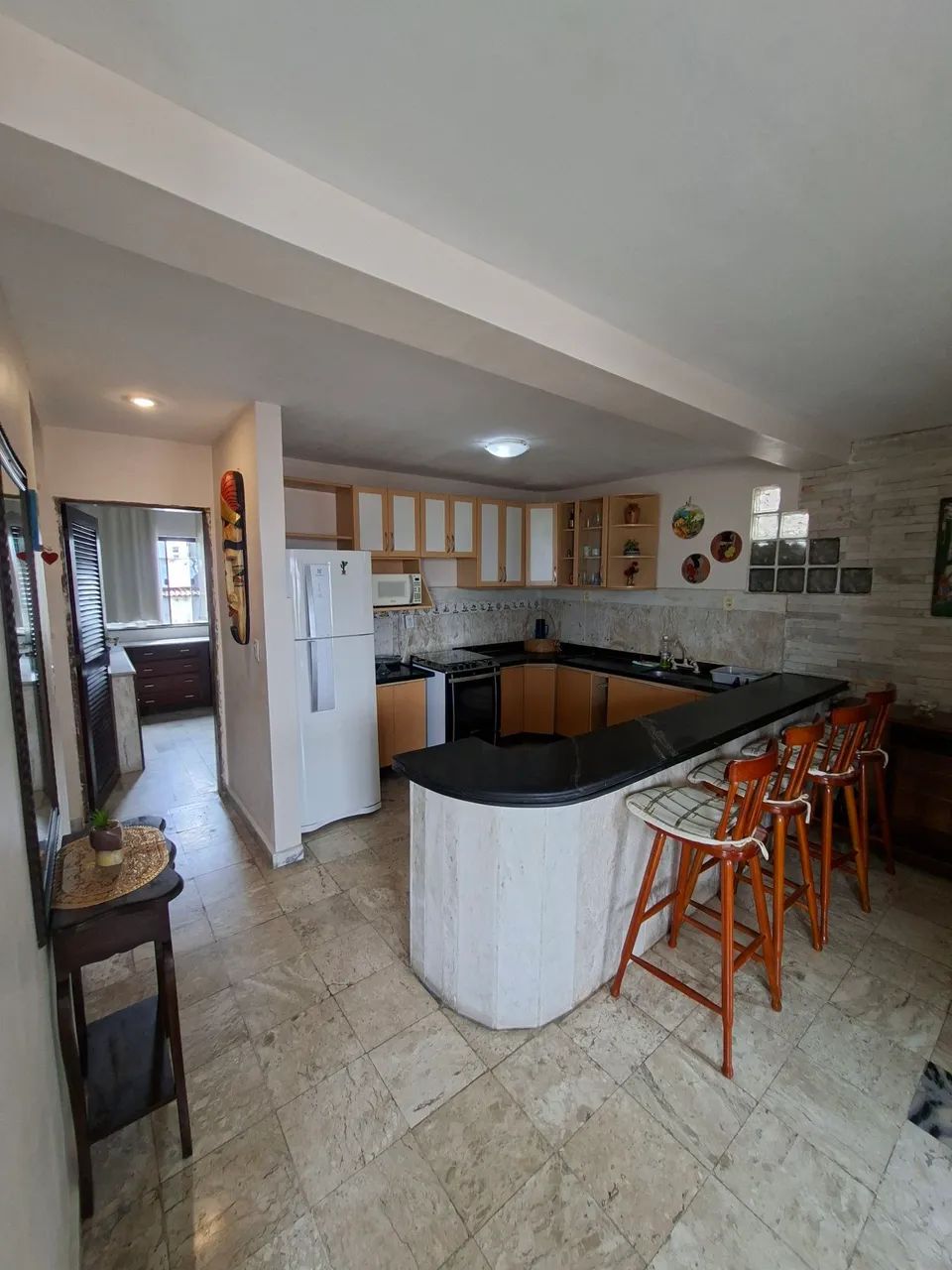 Apartamento mobiliado na orla de petrolina-PE valor com água e luz 