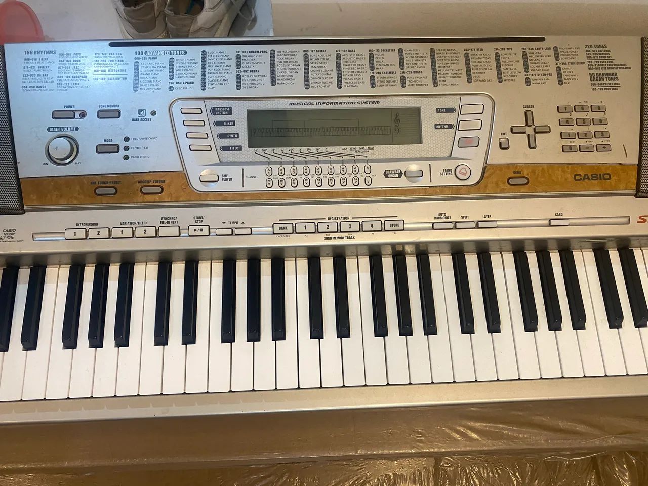 Casio WK-8000 Arranger e Synth 