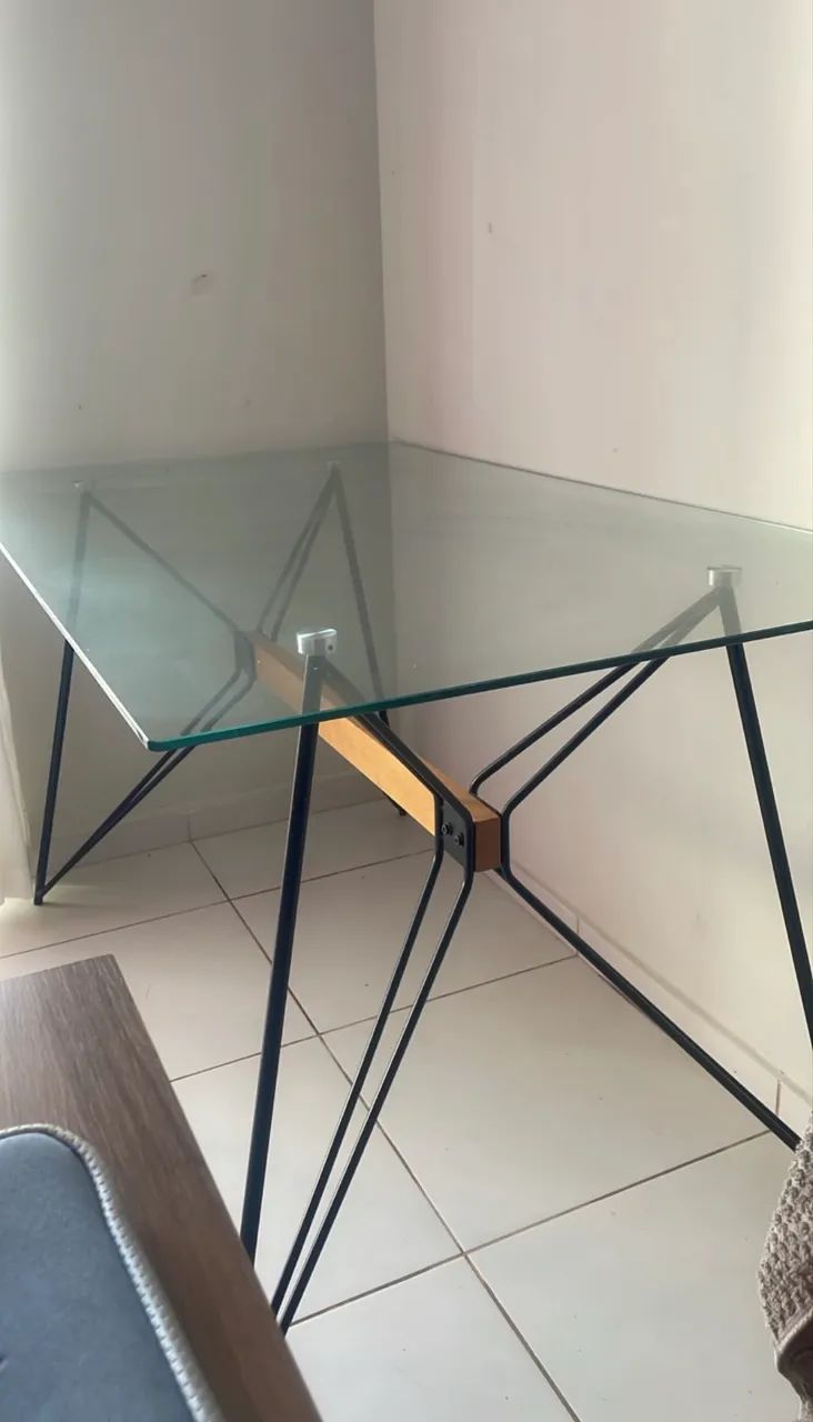Jogo de mesa 4 lugares com cadeiras - Foto 2