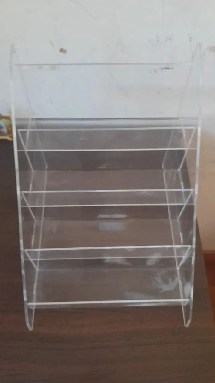 Suporte de exposição em acrílico