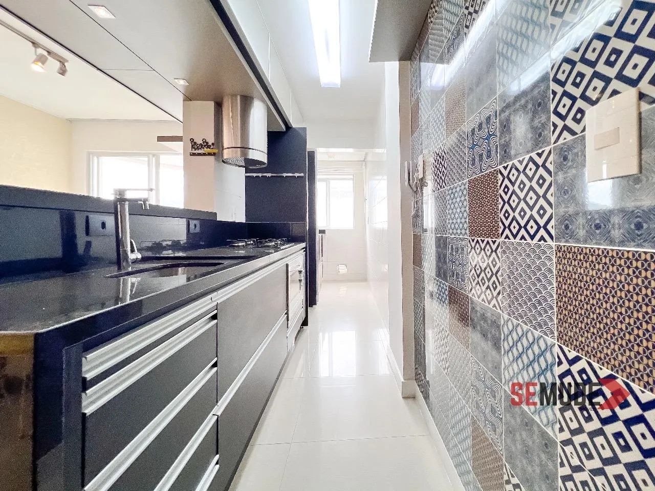 Apartamento 2 dormitórios próximo a UFSC - Foto 2