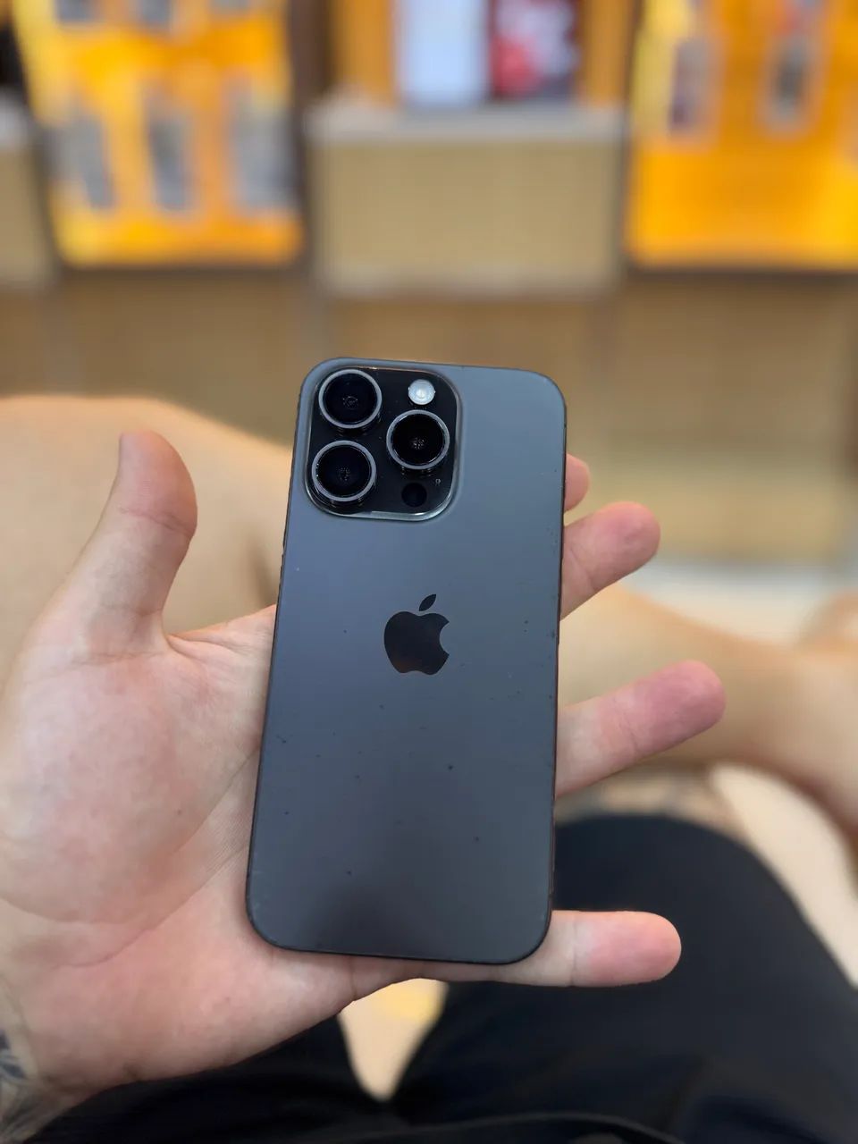 iPhone 15 pro 128gb  - Foto 2