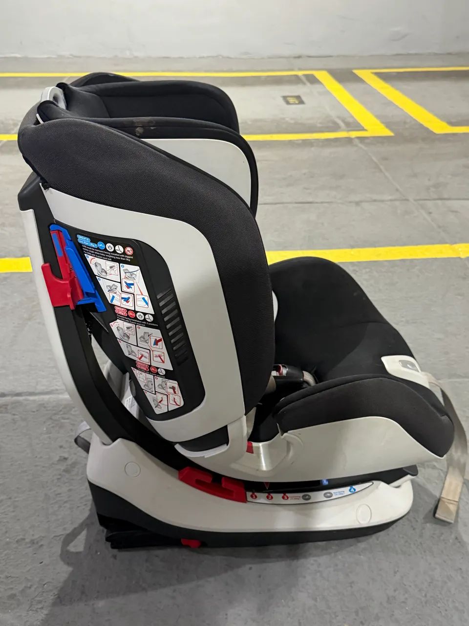 Cadeira auto e bebê conforto 2 em 1 chicco  - Foto 4