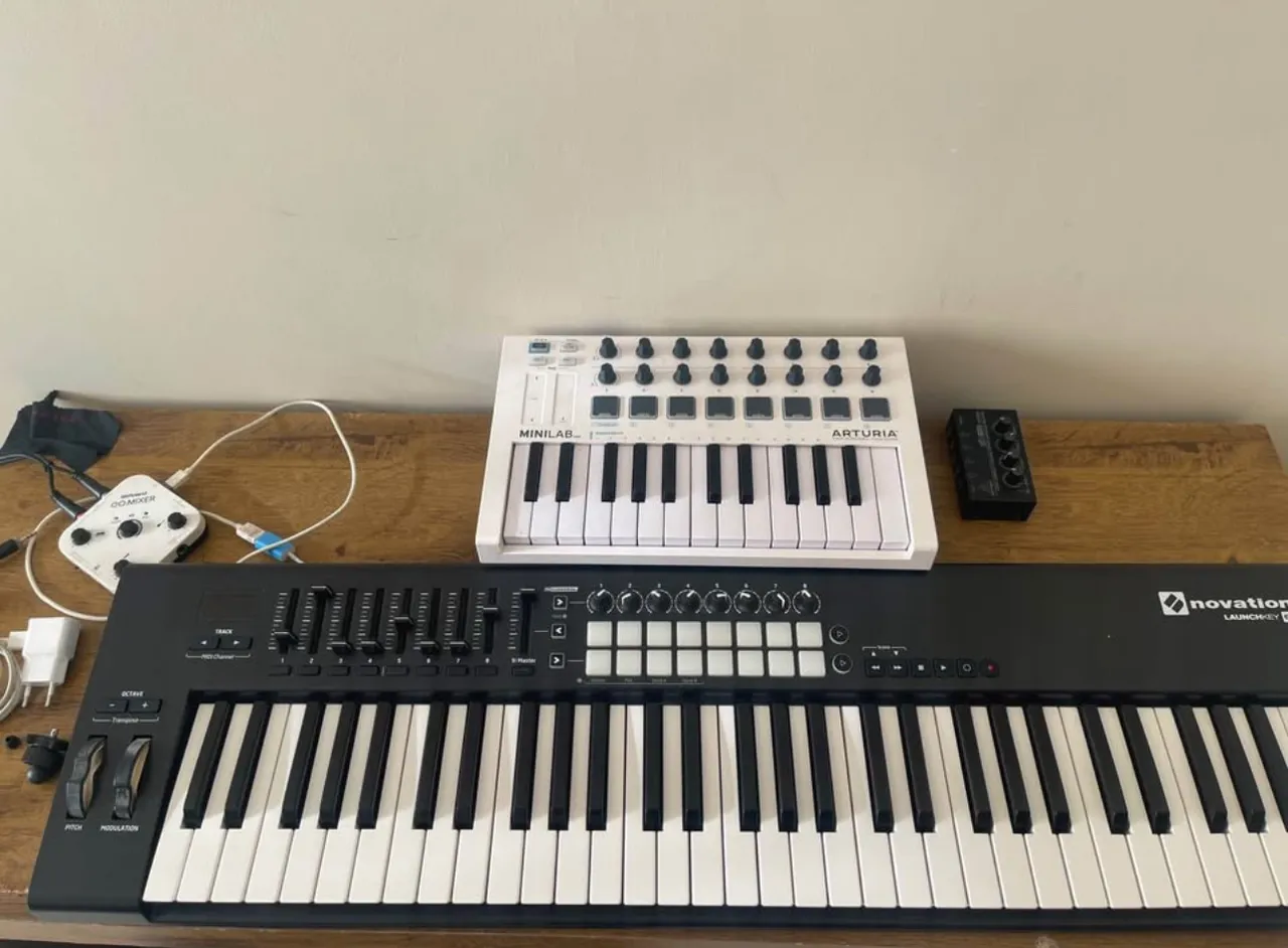 Controlador midi Morningstar MC6 MKII - Microfones e Gravadores