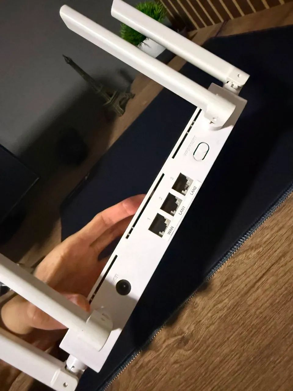 roteador huawei ax2 modelo 7001 - Foto 4