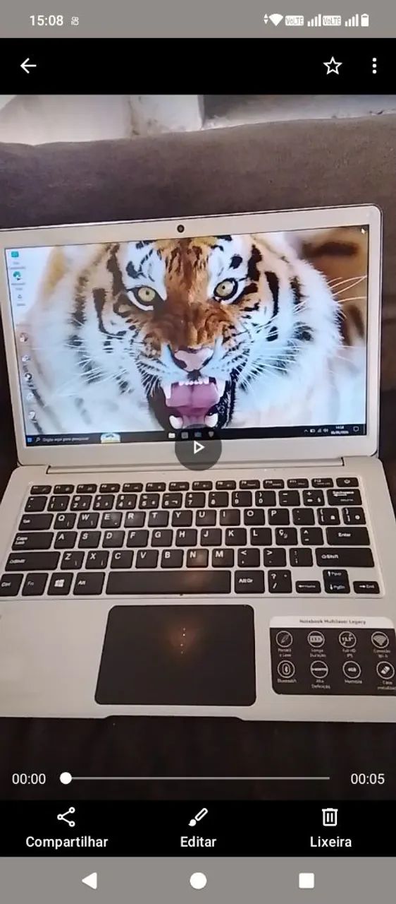 Notebook semi novo .Pra troca em outro ou vender