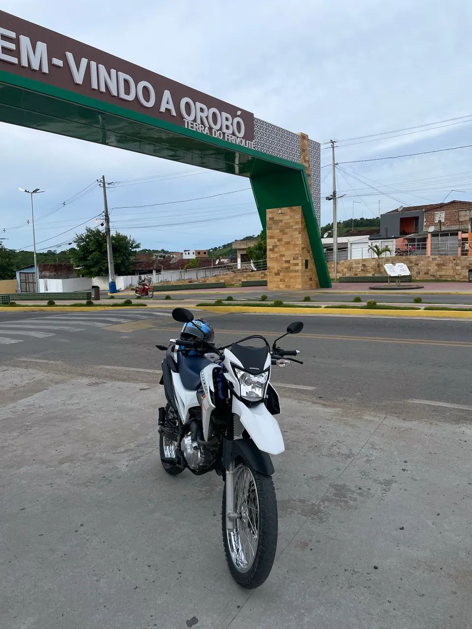 Bros 160 ano 23/24  - Foto 4